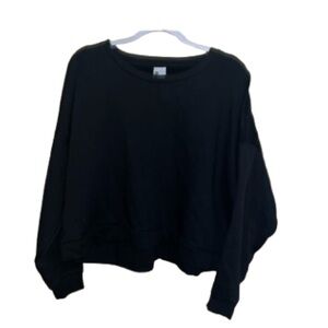 All in Motion Black Cropped Sweatshirt Crewneck Size XL Oversized Fall Winter